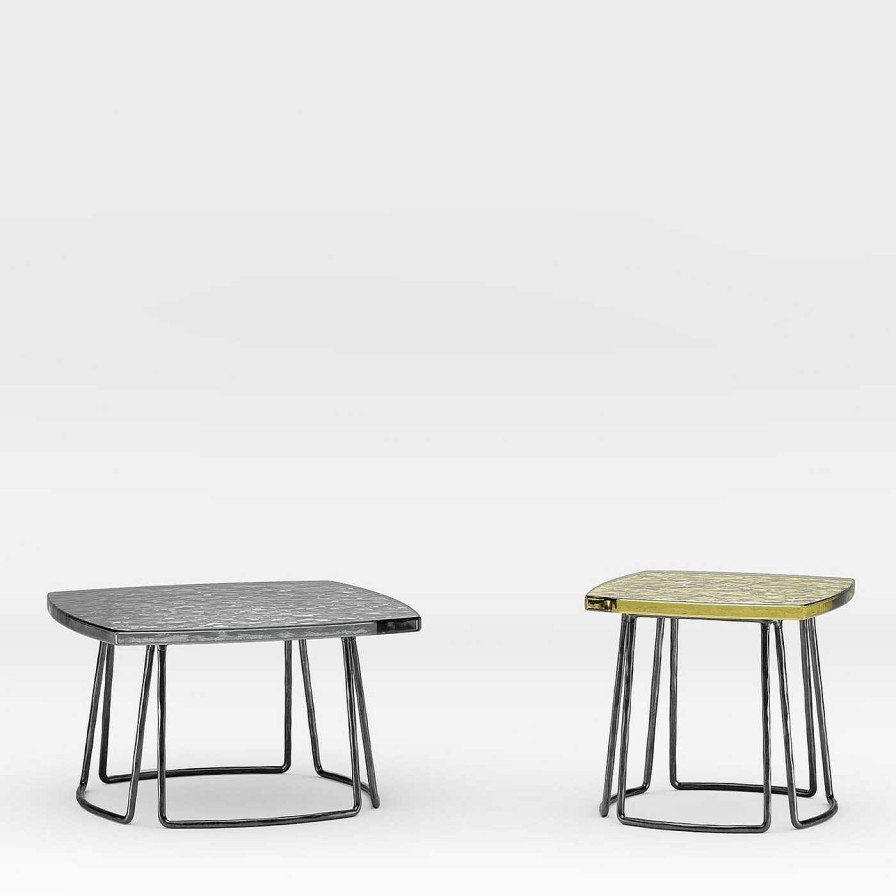 Mobilier Dante Negro Tables A Cafe D'Exterieur | Type Petite Table D'Appoint En Argent Par Stormo Studio