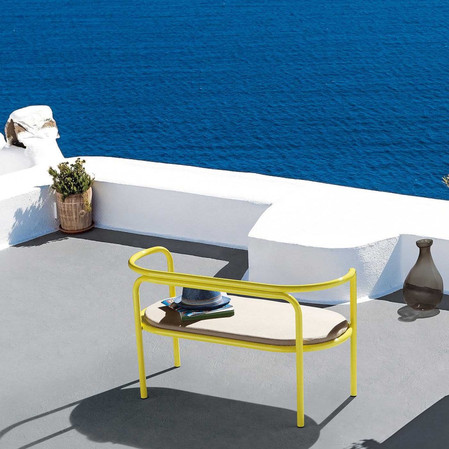 Mobilier Exteta Canapes Et Bancs D'Exterieur | Locus Solus Yellow Loveseat By Gae Aulenti