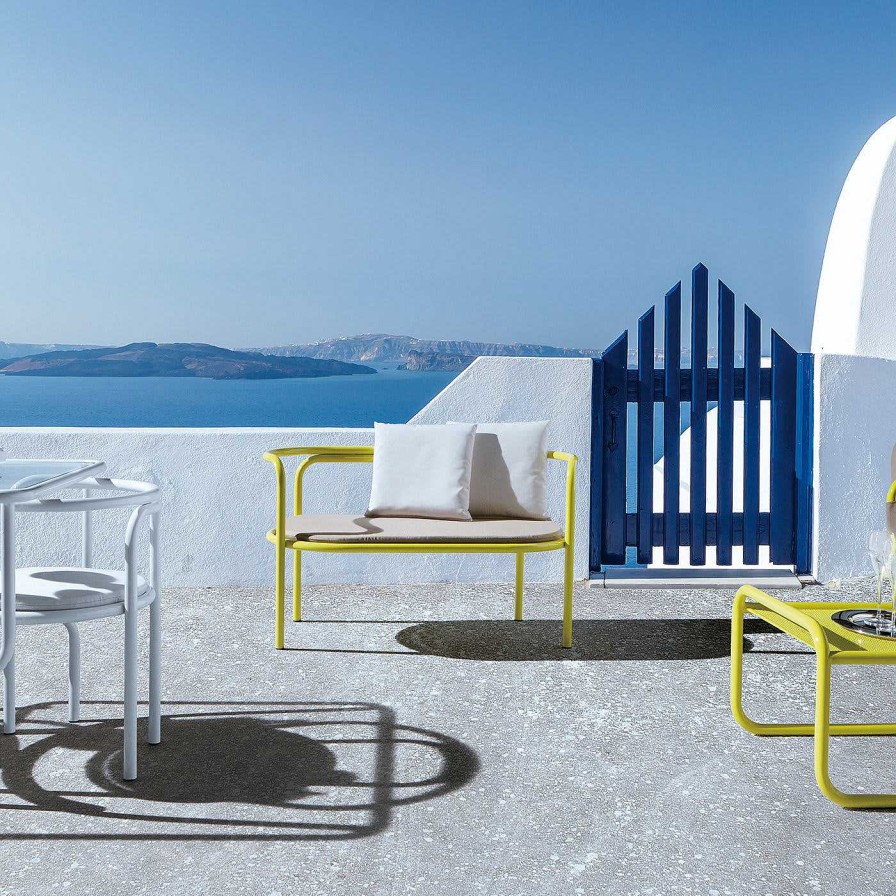 Mobilier Exteta Canapes Et Bancs D'Exterieur | Locus Solus Yellow Loveseat By Gae Aulenti