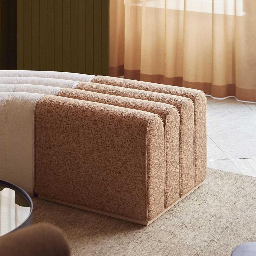 Mobilier Zilio A&C Ottomans Et Poufs | Pouf Arkad S Marron De Note Design Studio