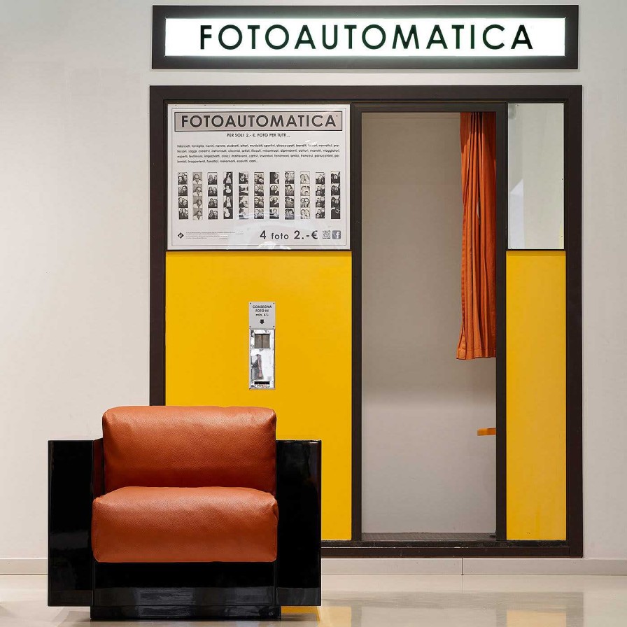 Mobilier Poltronova Fauteuils | Fauteuil Saratoga Orange Par Lella Et Massimo Vignelli