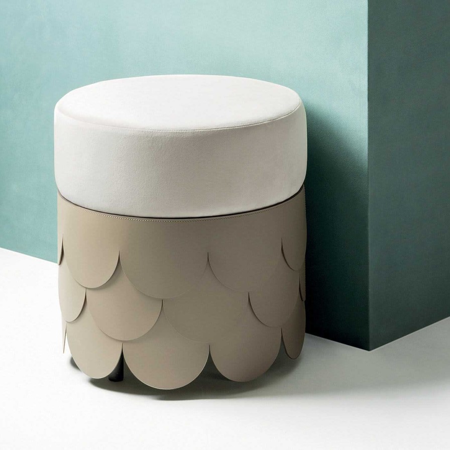 Mobilier Rudi Ottomans Et Poufs | Pouf En Cuir Charleston