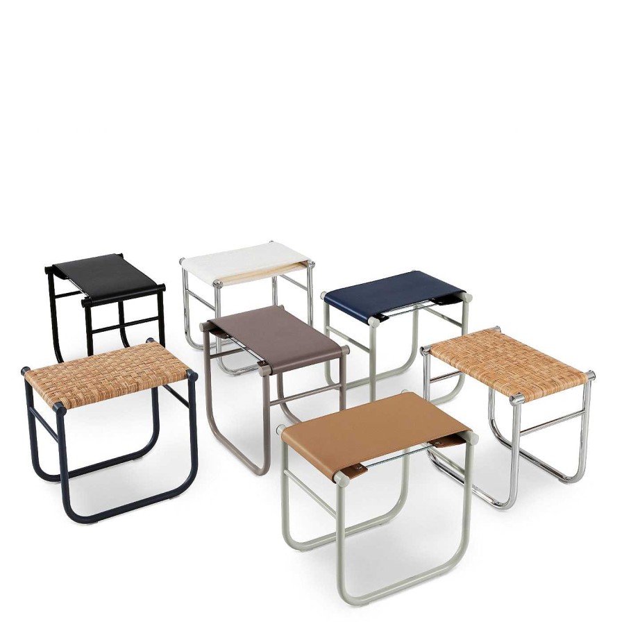 Mobilier Cassina Tabourets | 9 Tabouret By Charlotte Perriand - Cuir Noir