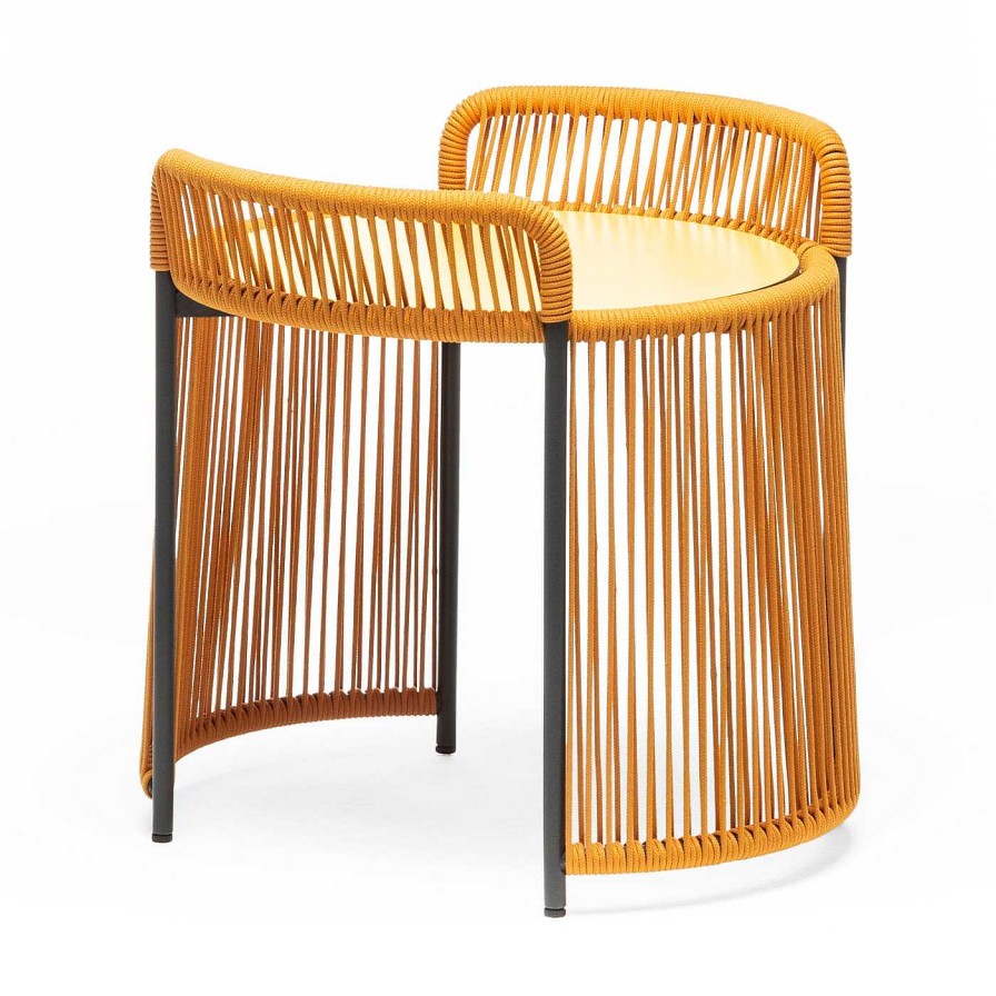 Mobilier Chairs & More Tables A Cafe D'Exterieur | Altana Petite Table Basse Ronde Jaune Par Antonio De Marco