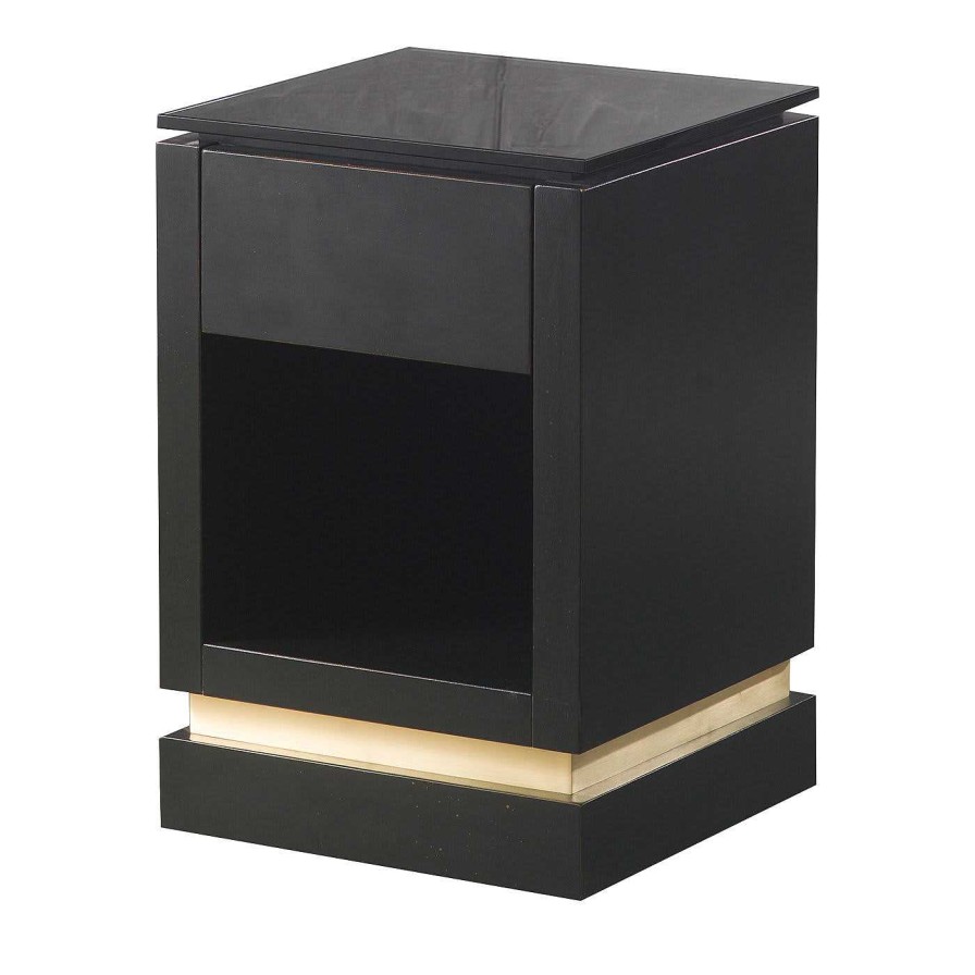 Mobilier Chelini Tables De Nuit | Table De Chevet Cube Par Filippo Montaina