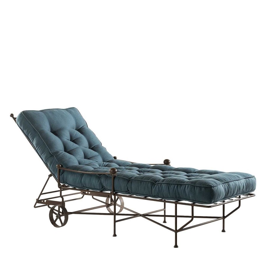 Mobilier B.B. for Reschio Chaises Longues Et Transats D'Exterieur | La Chaise Longue Classique Bleu Jardin